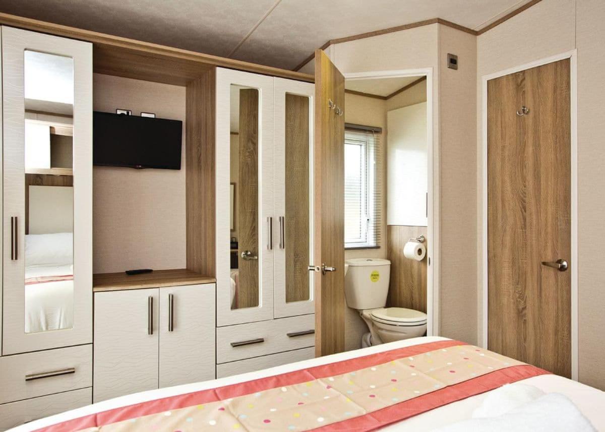 Piran Meadows Resort *